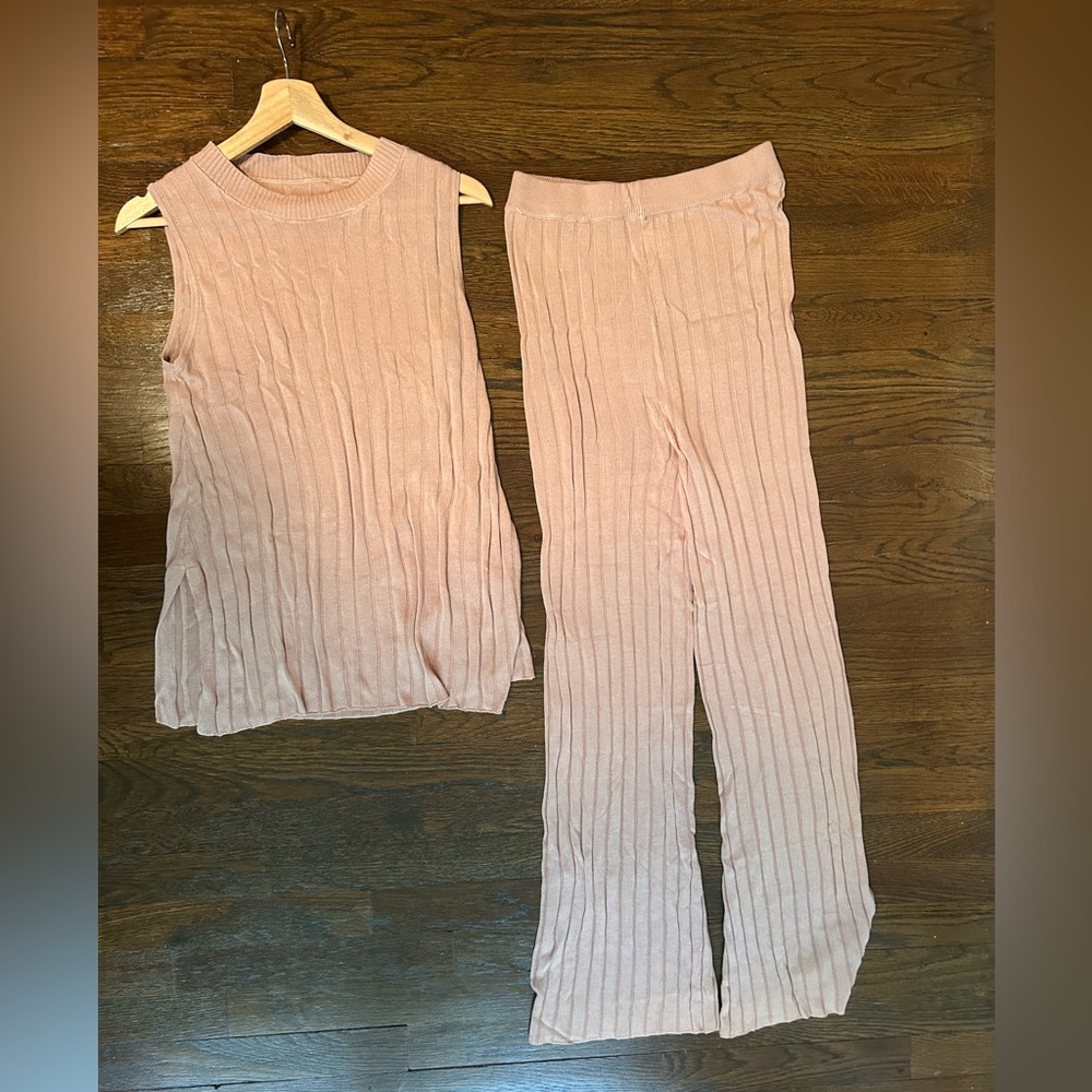 Two piece, linen set, rose